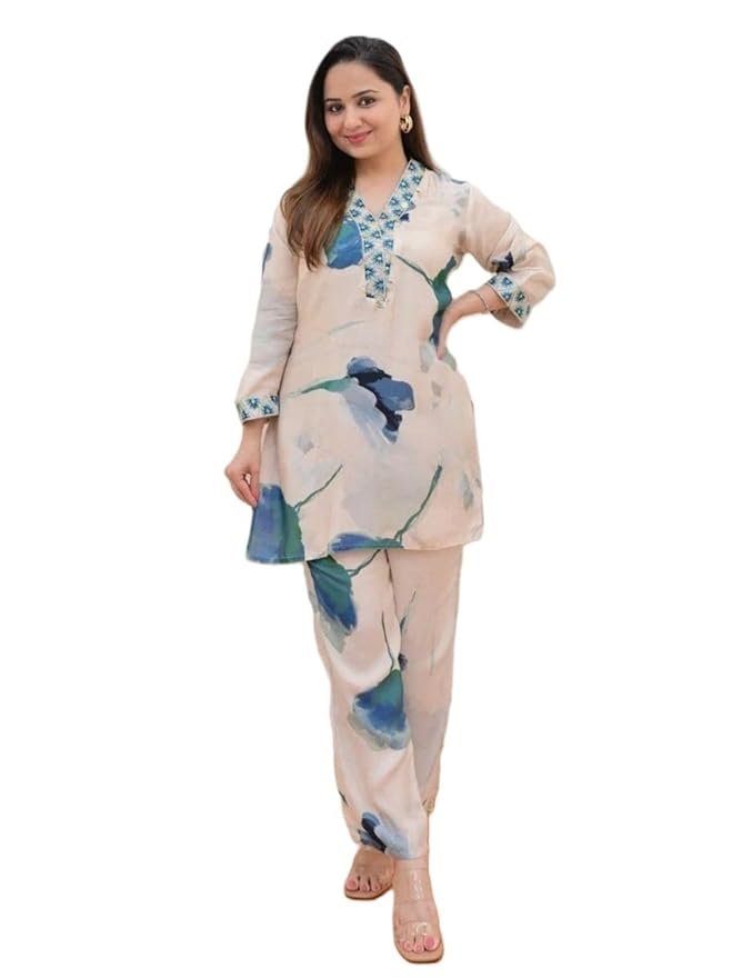GRECIILOOKS Anarkali Kurta-Set for Women – Viscose Rayon Printed Kurta & Straight Pant | Festive Indian Traditional Outfit Dress for Functions & Puja | Trendy Travel & Streetwear Look for Women | Hangouts | Picnic | Vacation Wear |3/4 Half Sleeeve